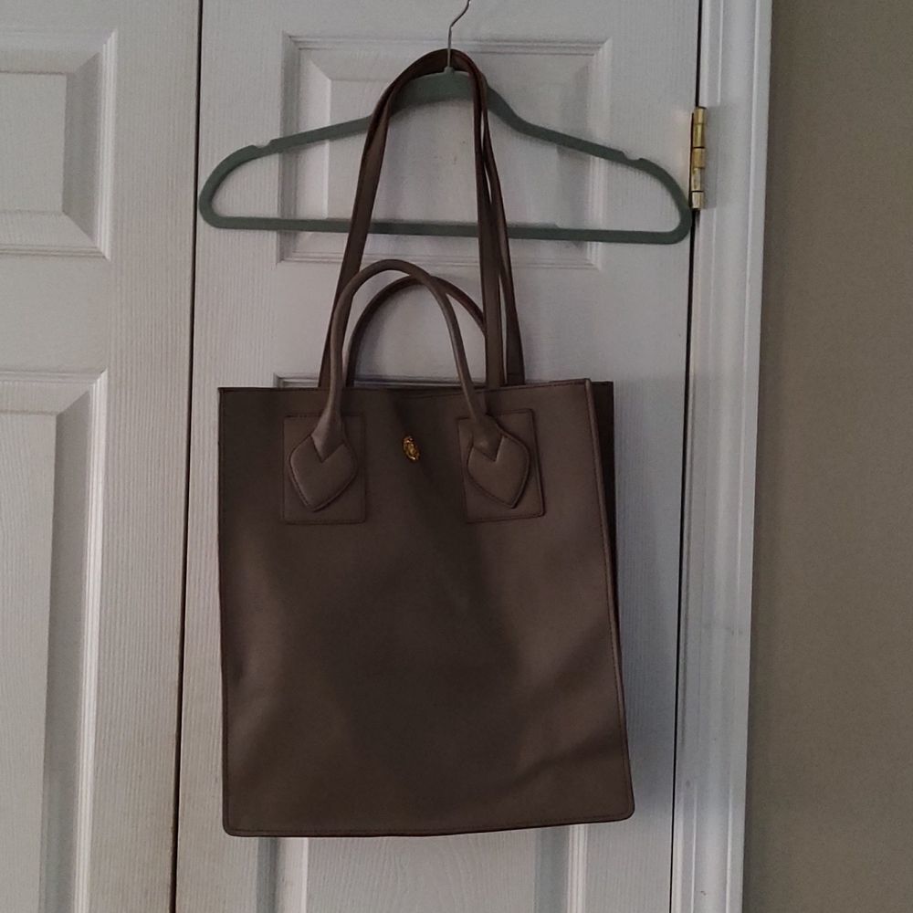 Anne Klein  Large Taupe Tpote Faux Leather  NWOT